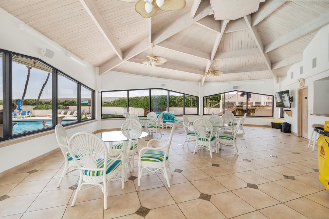 For Rent: $5,000 (2 beds, 2 baths, 1417 Square Feet)