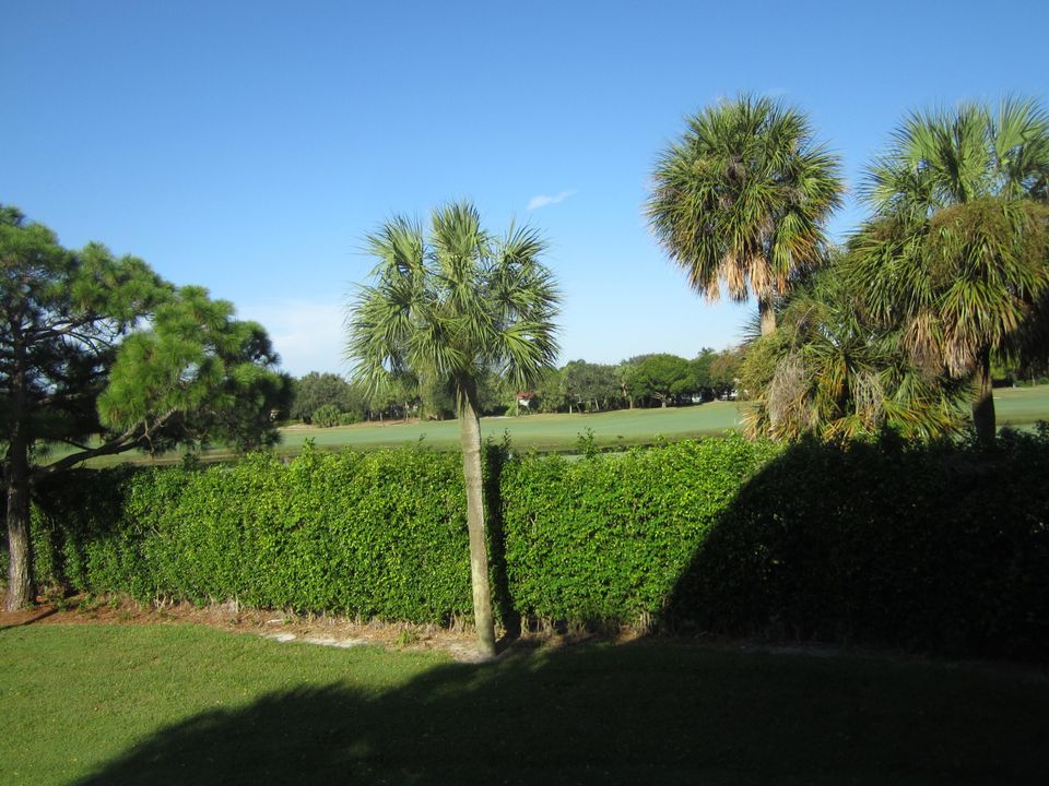 For Rent: $1,900 (2 beds, 2 baths, 1442 Square Feet)