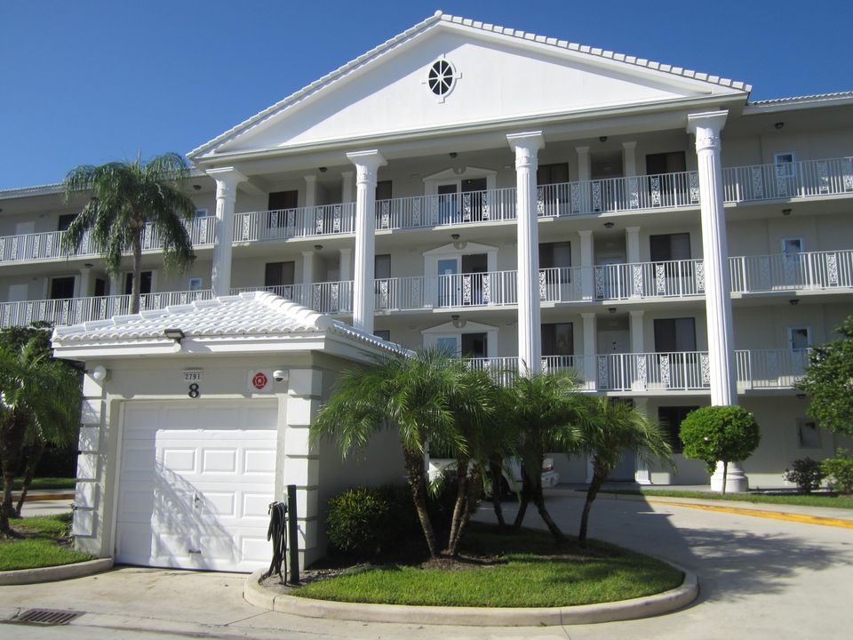 For Rent: $1,900 (2 beds, 2 baths, 1442 Square Feet)