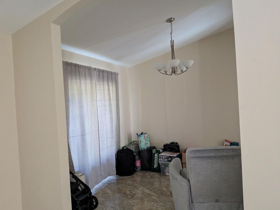 На продажу: $630,000 (3 спален, 2 ванн, 1702 Квадратных фут)