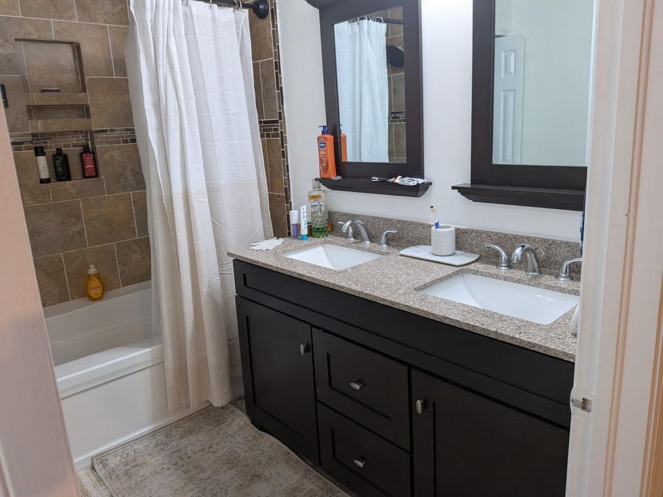 На продажу: $630,000 (3 спален, 2 ванн, 1702 Квадратных фут)