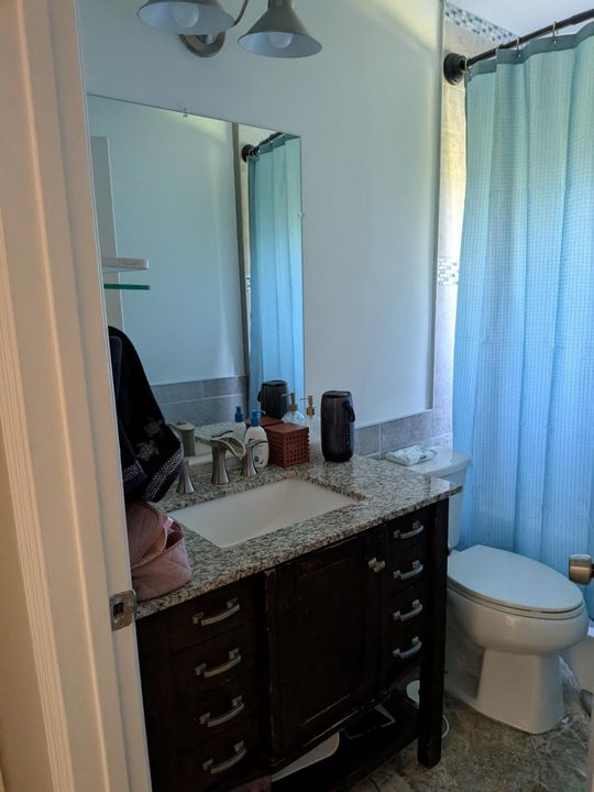 На продажу: $630,000 (3 спален, 2 ванн, 1702 Квадратных фут)