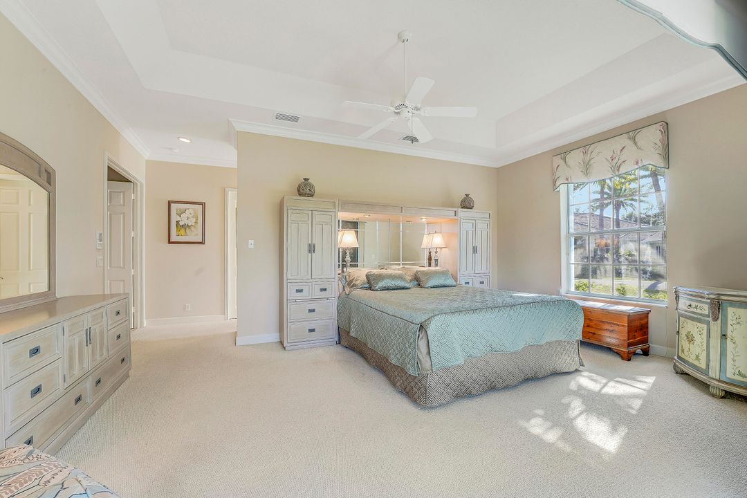 For Sale: $989,000 (4 beds, 3 baths, 2484 Square Feet)