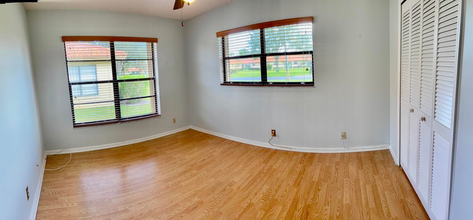 For Sale: $238,500 (2 beds, 2 baths, 1404 Square Feet)