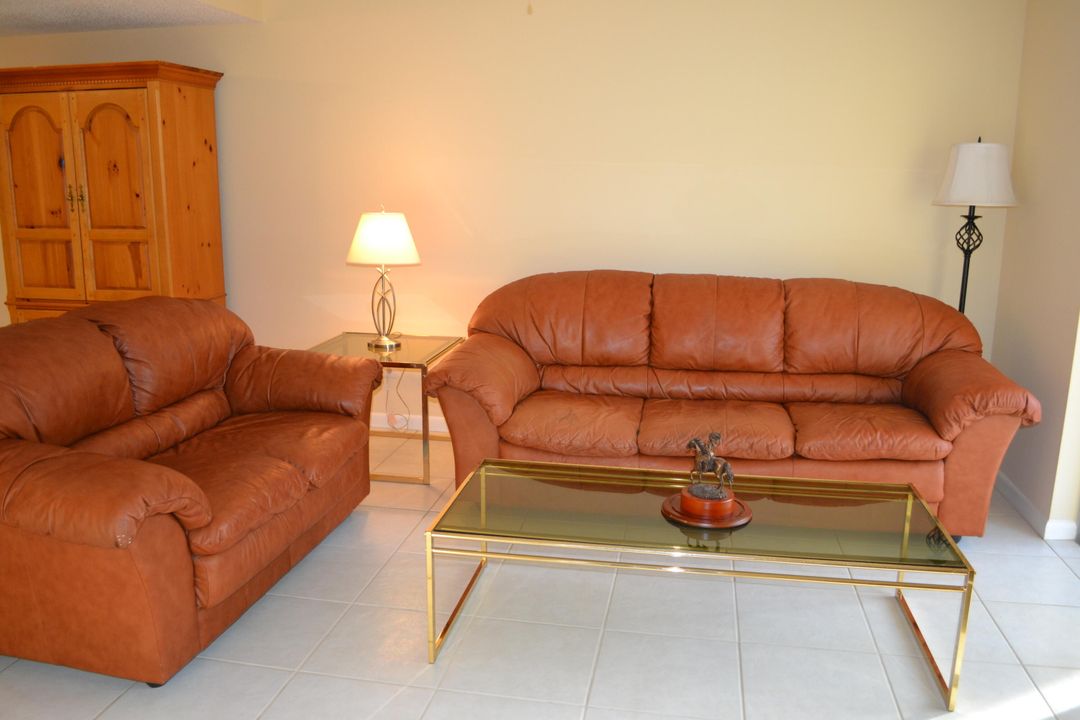 出租: $1,850 (2 贝兹, 2 浴室, 891 平方英尺)