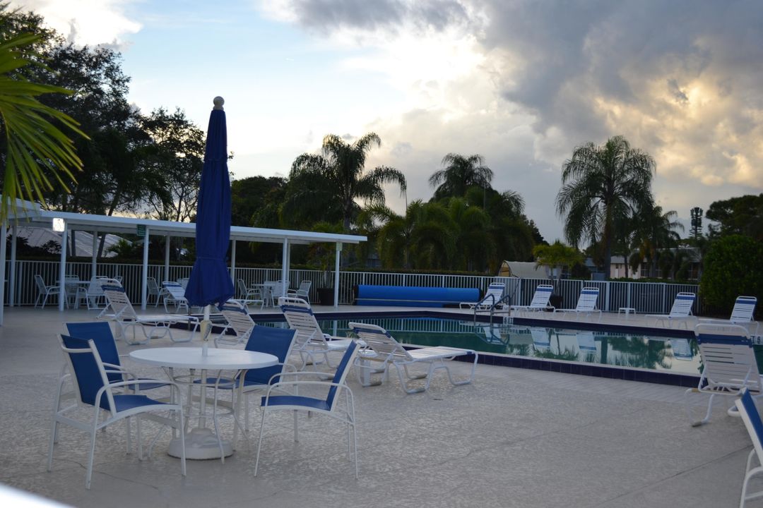 出租: $1,850 (2 贝兹, 2 浴室, 891 平方英尺)