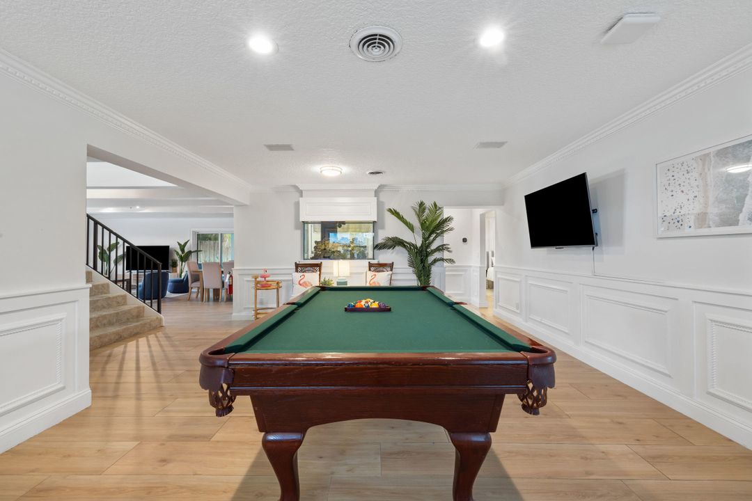 For Sale: $2,200,000 (5 beds, 4 baths, 2906 Square Feet)