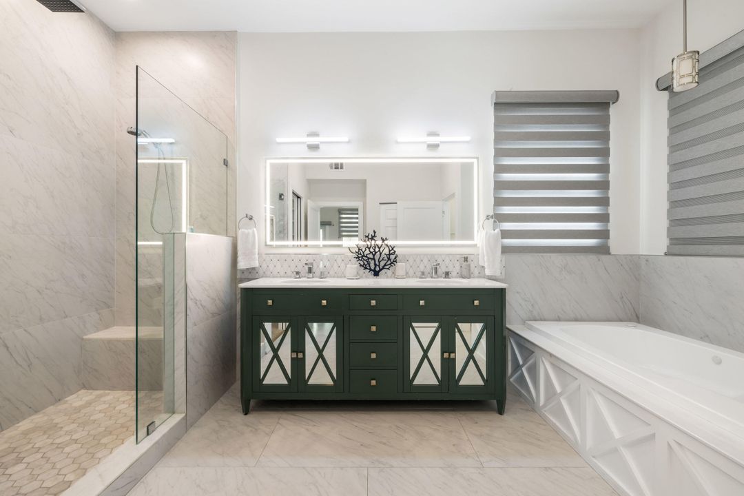 For Sale: $2,200,000 (5 beds, 4 baths, 2906 Square Feet)