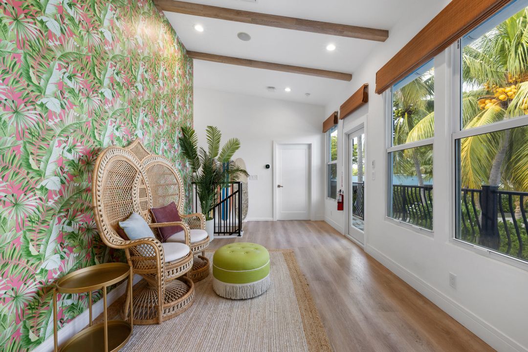 For Sale: $2,200,000 (5 beds, 4 baths, 2906 Square Feet)