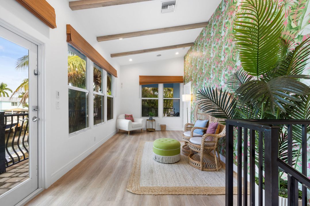 For Sale: $2,200,000 (5 beds, 4 baths, 2906 Square Feet)