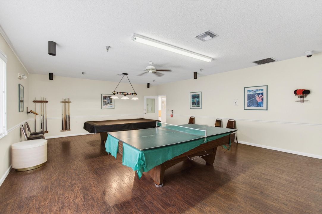 В аренду: $2,200 (2 спален, 2 ванн, 1345 Квадратных фут)