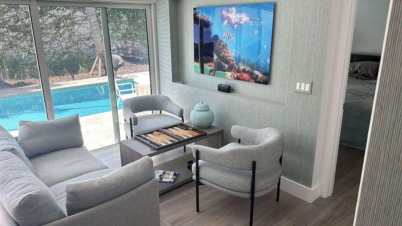 En Renta: $24,500 (3 camas, 3 baños, 2072 Pies cuadrados)