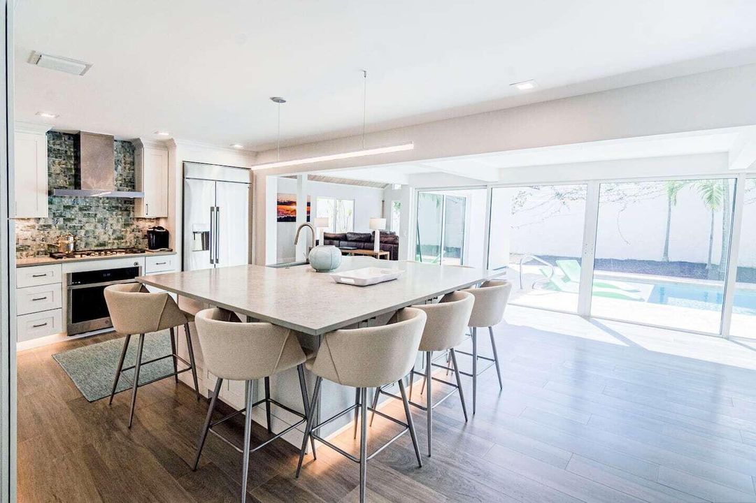 En Renta: $24,500 (3 camas, 3 baños, 2072 Pies cuadrados)