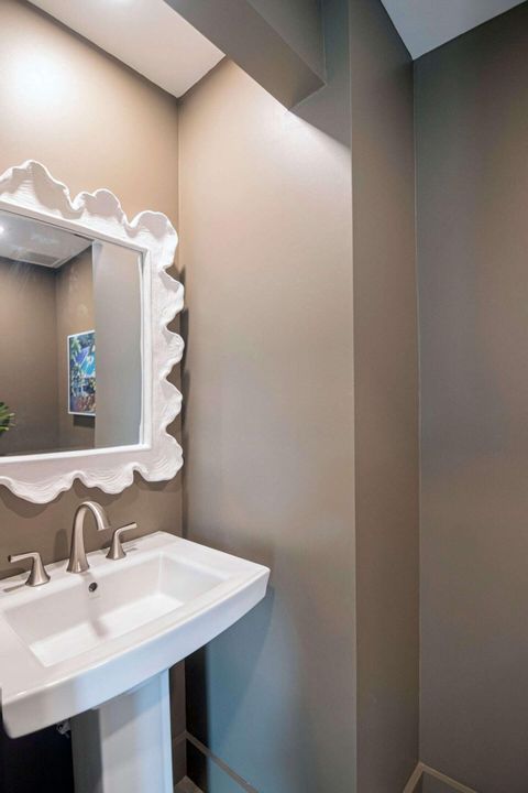 En Renta: $24,500 (3 camas, 3 baños, 2072 Pies cuadrados)