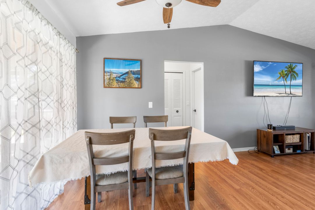 For Sale: $340,000 (2 beds, 2 baths, 1258 Square Feet)