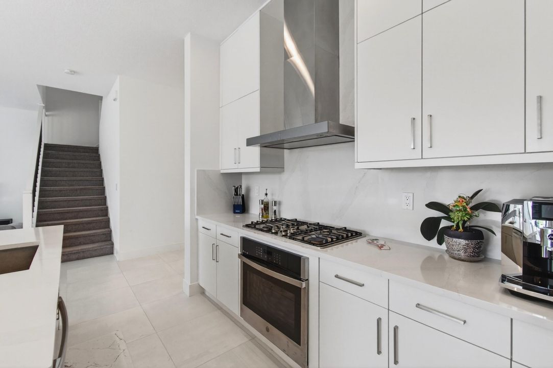 For Rent: $12,000 (5 beds, 5 baths, 3344 Square Feet)