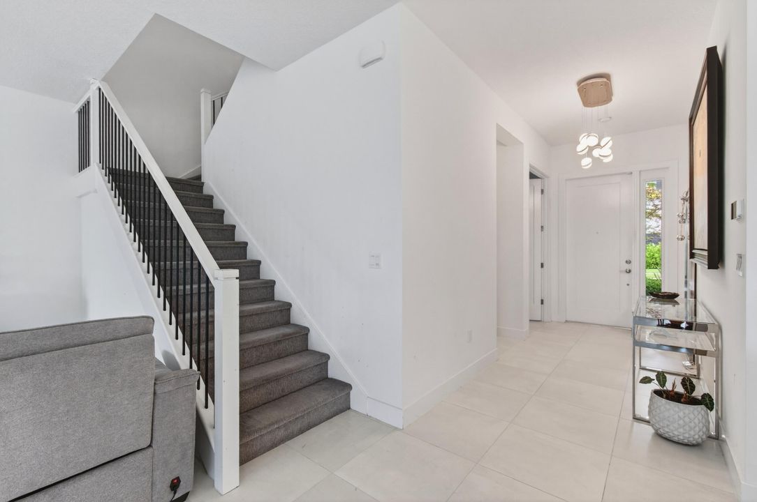 For Rent: $12,000 (5 beds, 5 baths, 3344 Square Feet)