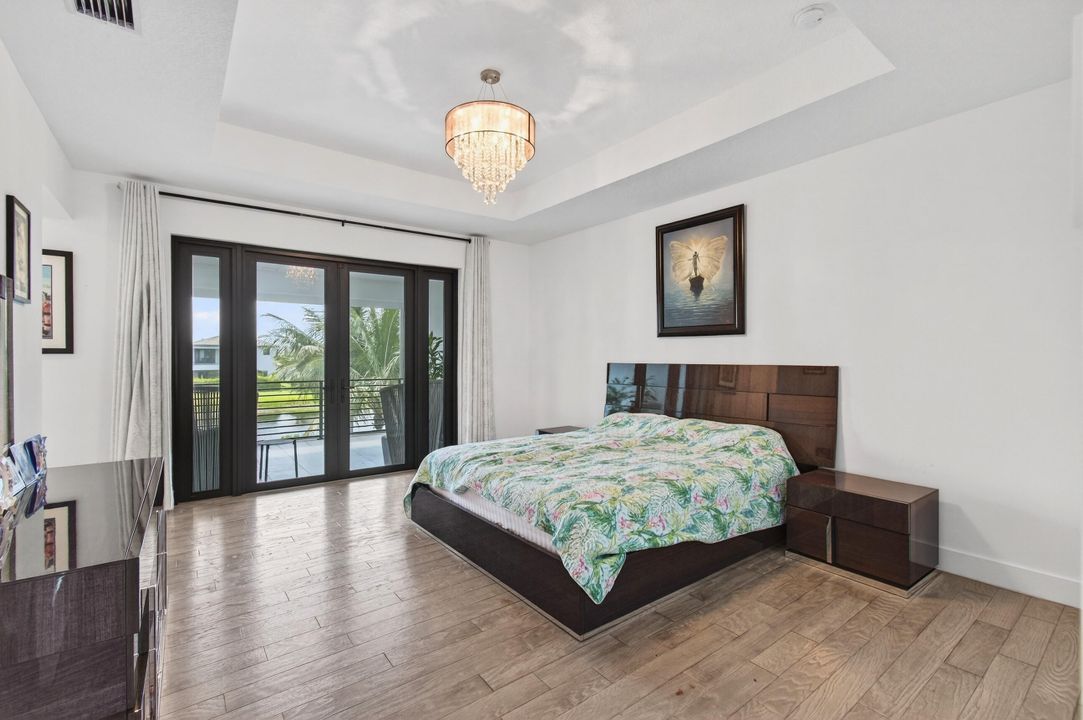 For Rent: $12,000 (5 beds, 5 baths, 3344 Square Feet)