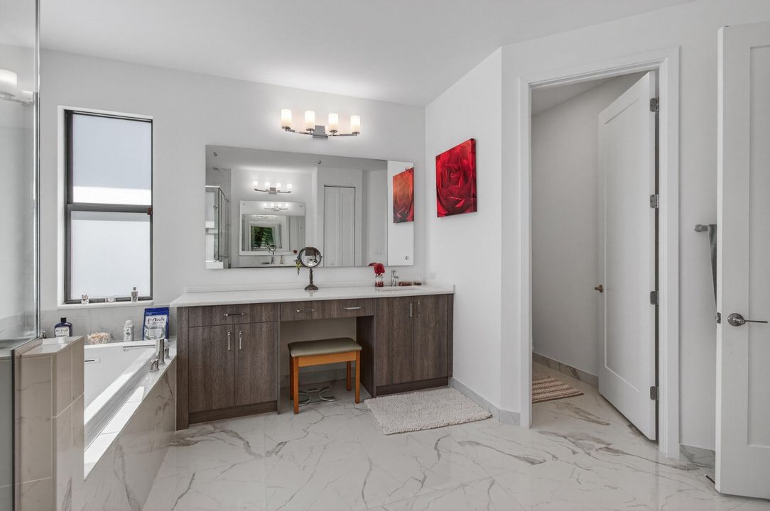 For Rent: $12,000 (5 beds, 5 baths, 3344 Square Feet)