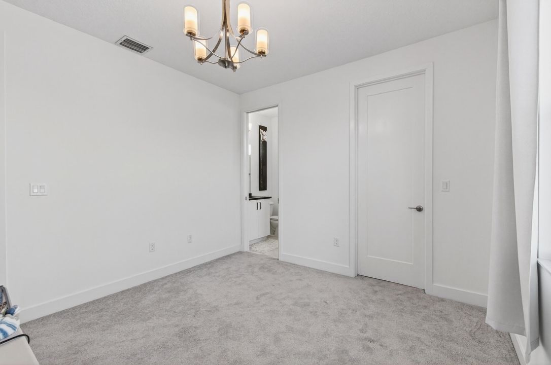 For Rent: $12,000 (5 beds, 5 baths, 3344 Square Feet)