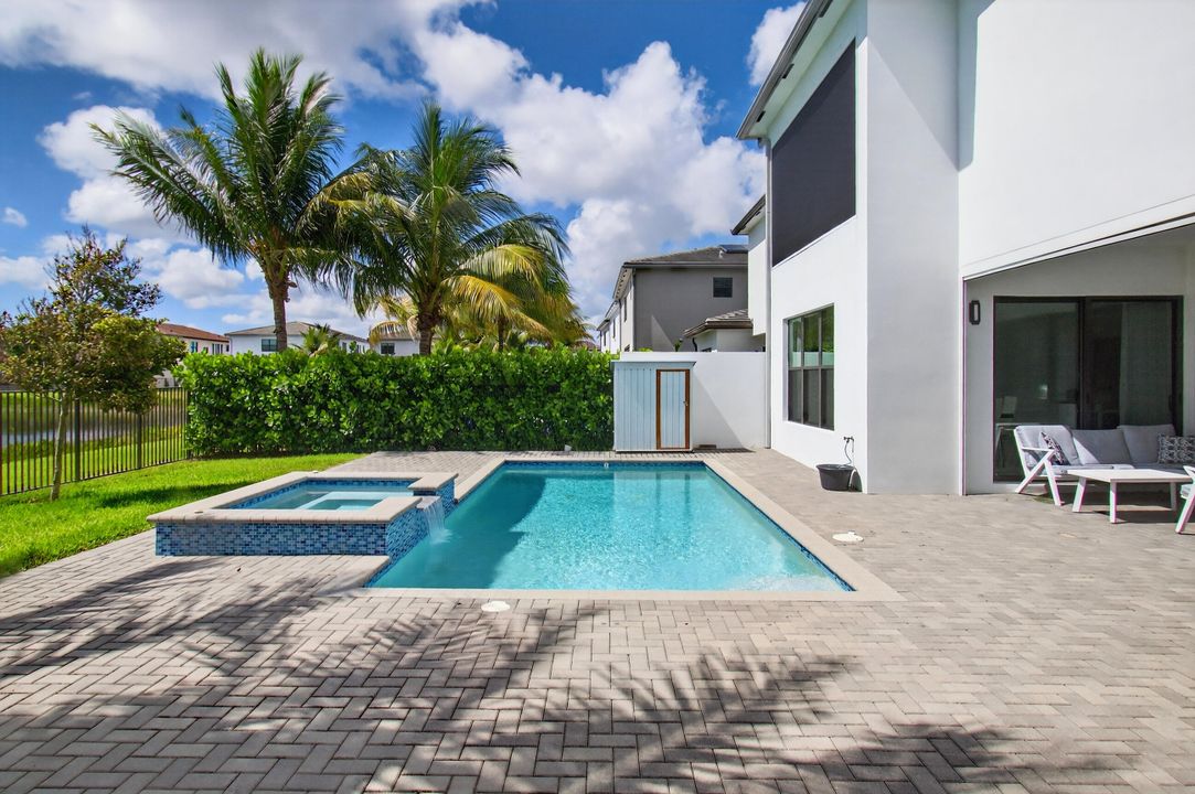 For Rent: $12,000 (5 beds, 5 baths, 3344 Square Feet)