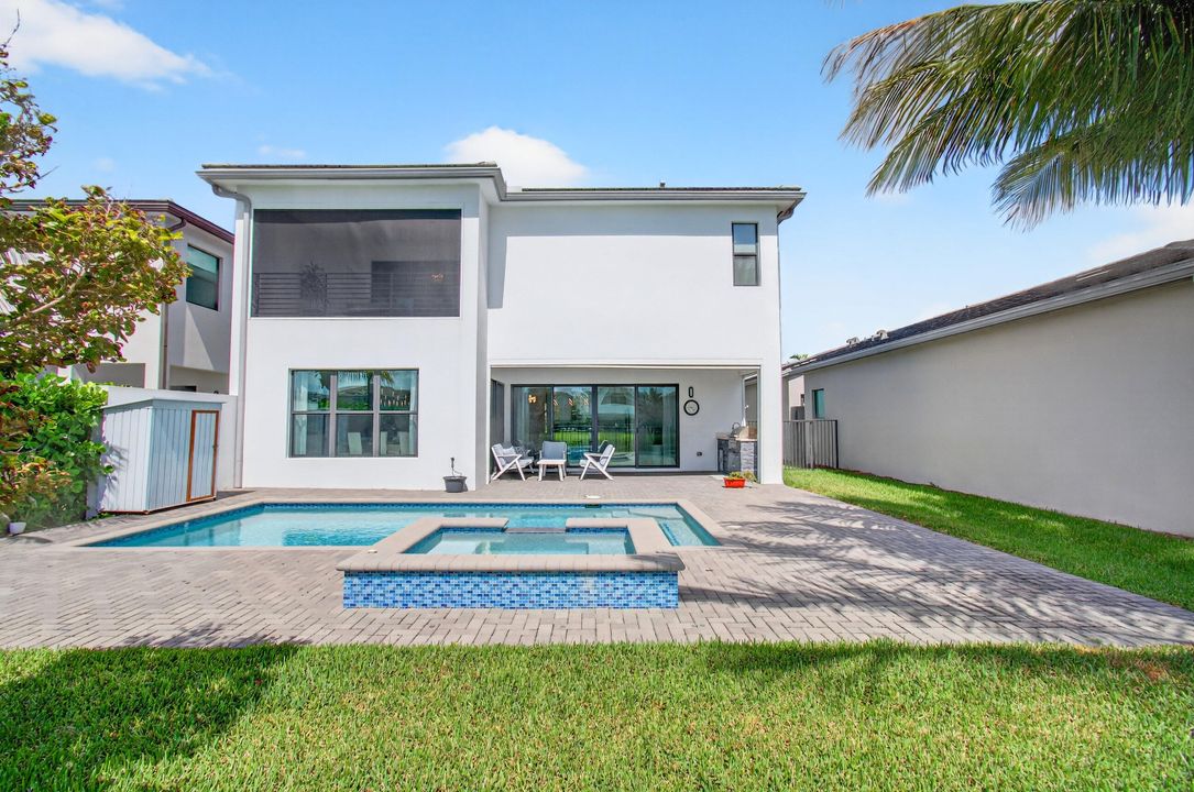 For Rent: $12,000 (5 beds, 5 baths, 3344 Square Feet)