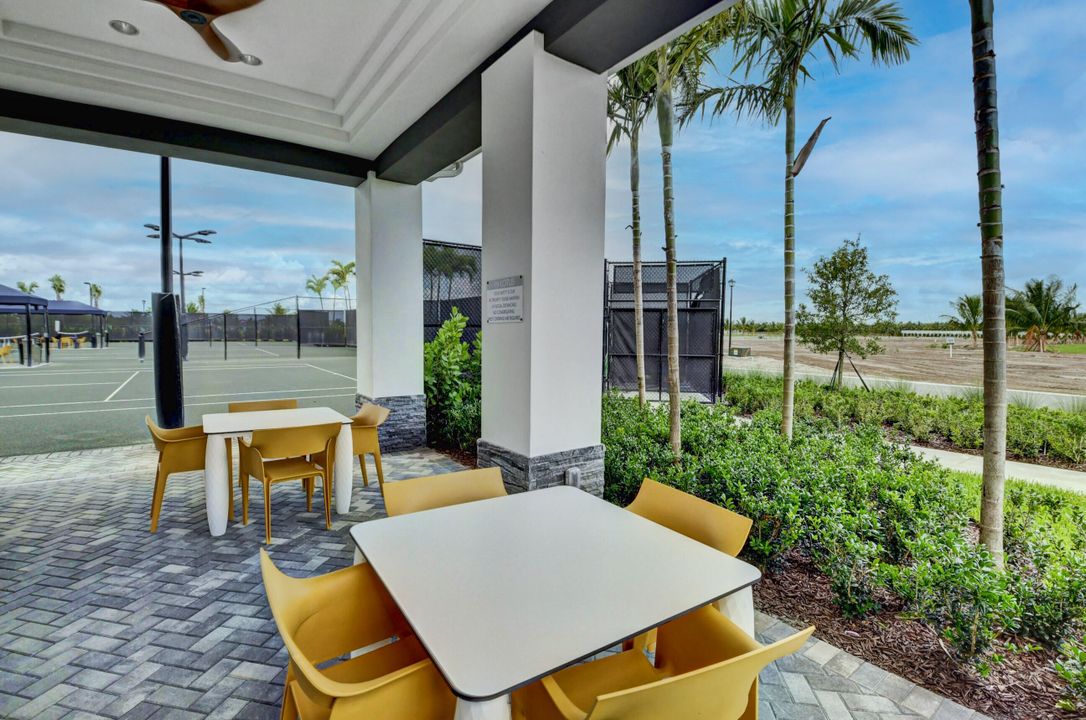 For Rent: $12,000 (5 beds, 5 baths, 3344 Square Feet)