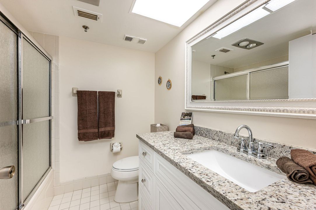 На продажу: $185,000 (2 спален, 2 ванн, 1516 Квадратных фут)