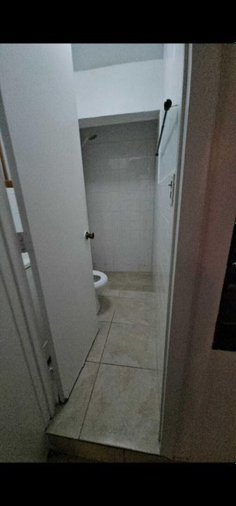 В аренду: $1,400 (1 спален, 1 ванн, 350 Квадратных фут)