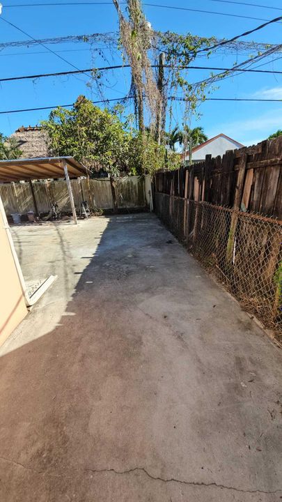 В аренду: $1,400 (1 спален, 1 ванн, 350 Квадратных фут)