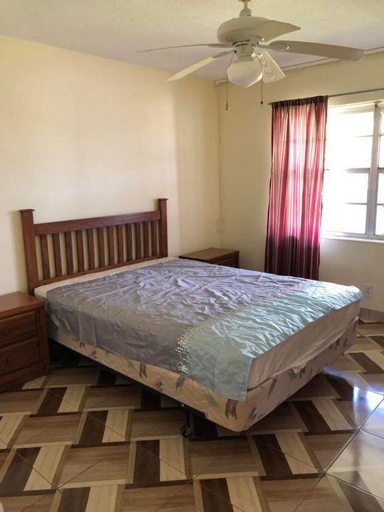 For Rent: $1,500 (2 beds, 1 baths, 850 Square Feet)