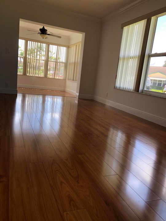 En Venta: $229,900 (2 camas, 2 baños, 1186 Pies cuadrados)