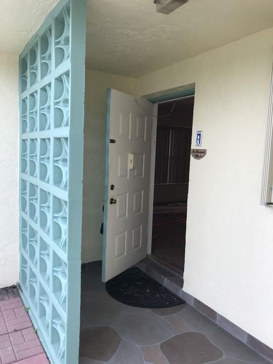 En Venta: $229,900 (2 camas, 2 baños, 1186 Pies cuadrados)