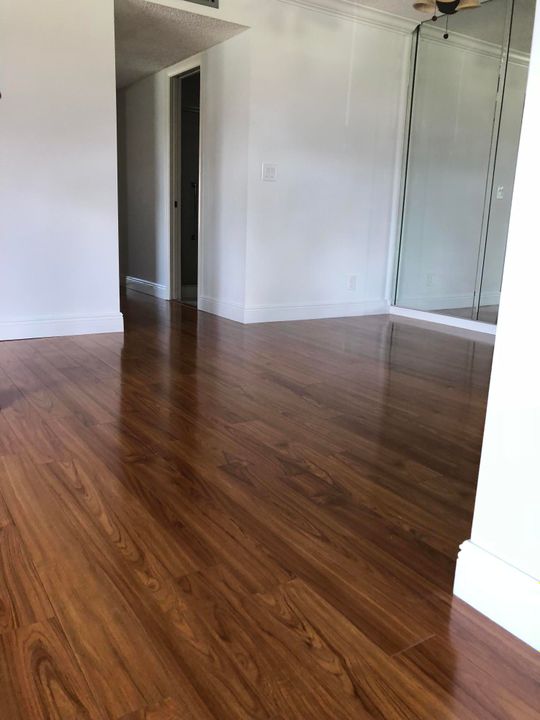 En Venta: $229,900 (2 camas, 2 baños, 1186 Pies cuadrados)