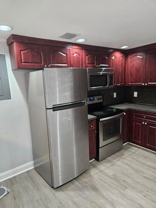 En Venta: $450,000 (3 camas, 1 baños, 962 Pies cuadrados)