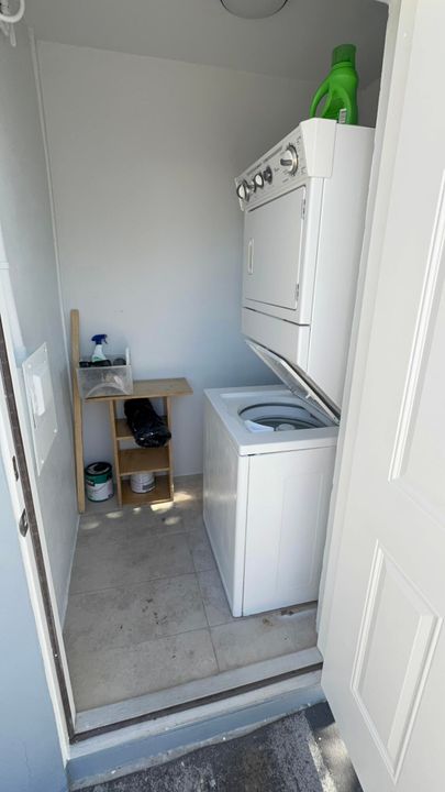 En Venta: $450,000 (3 camas, 1 baños, 962 Pies cuadrados)