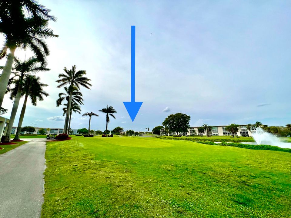 For Sale: $128,000 (2 beds, 2 baths, 1156 Square Feet)