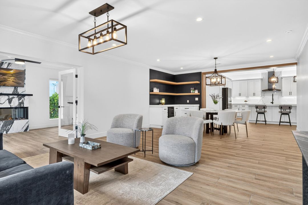 En Venta: $3,595,000 (4 camas, 3 baños, 2592 Pies cuadrados)