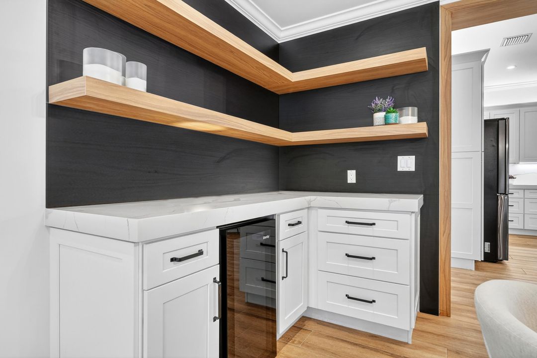 En Venta: $3,595,000 (4 camas, 3 baños, 2592 Pies cuadrados)