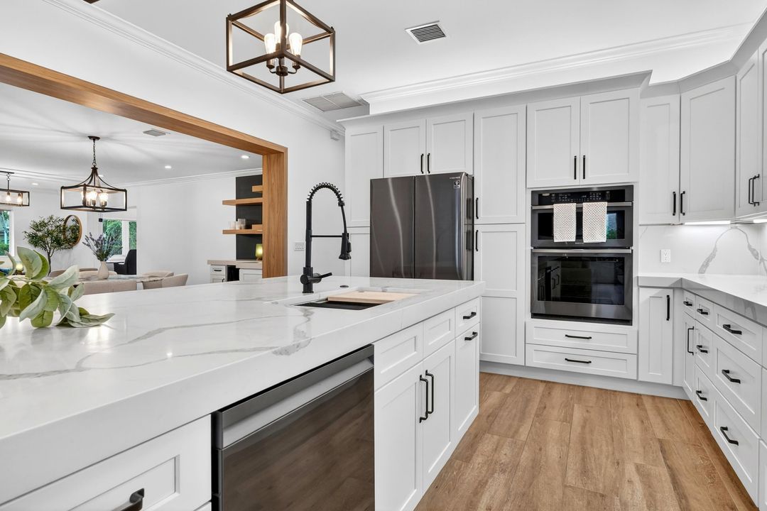 En Venta: $3,595,000 (4 camas, 3 baños, 2592 Pies cuadrados)