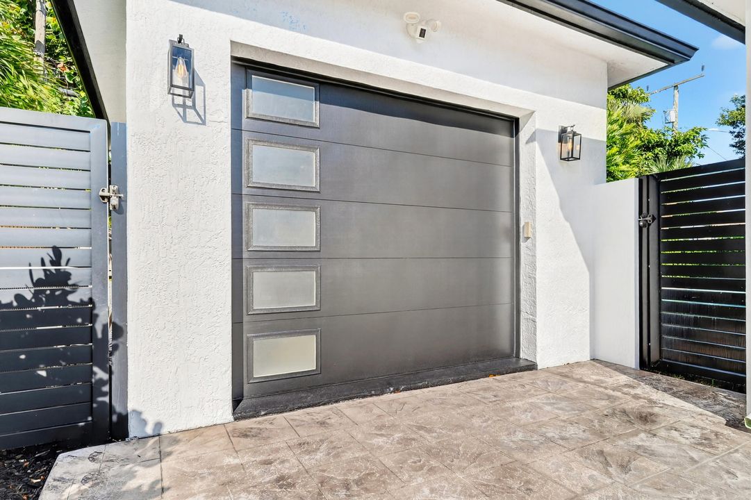 En Venta: $3,595,000 (4 camas, 3 baños, 2592 Pies cuadrados)