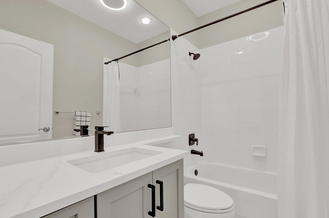 En Renta: $5,000 (3 camas, 2 baños, 1298 Pies cuadrados)