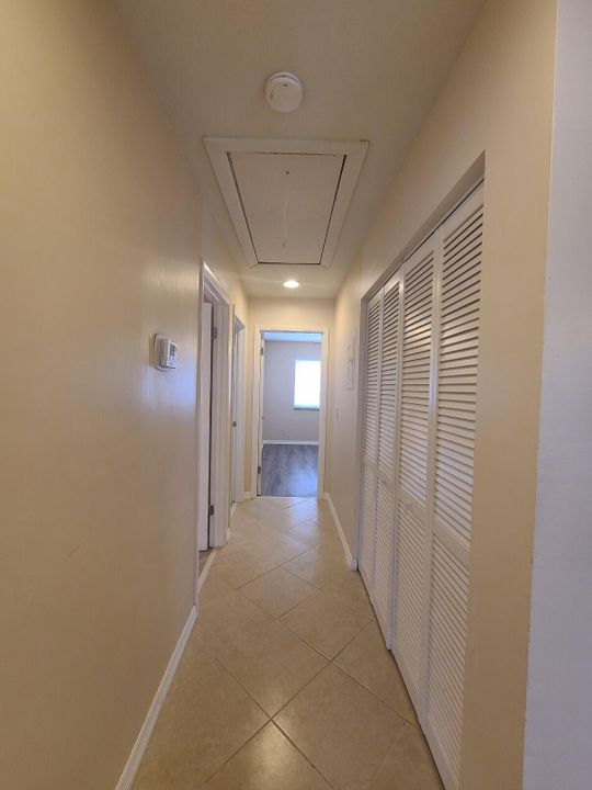 В аренду: $2,300 (3 спален, 2 ванн, 1312 Квадратных фут)