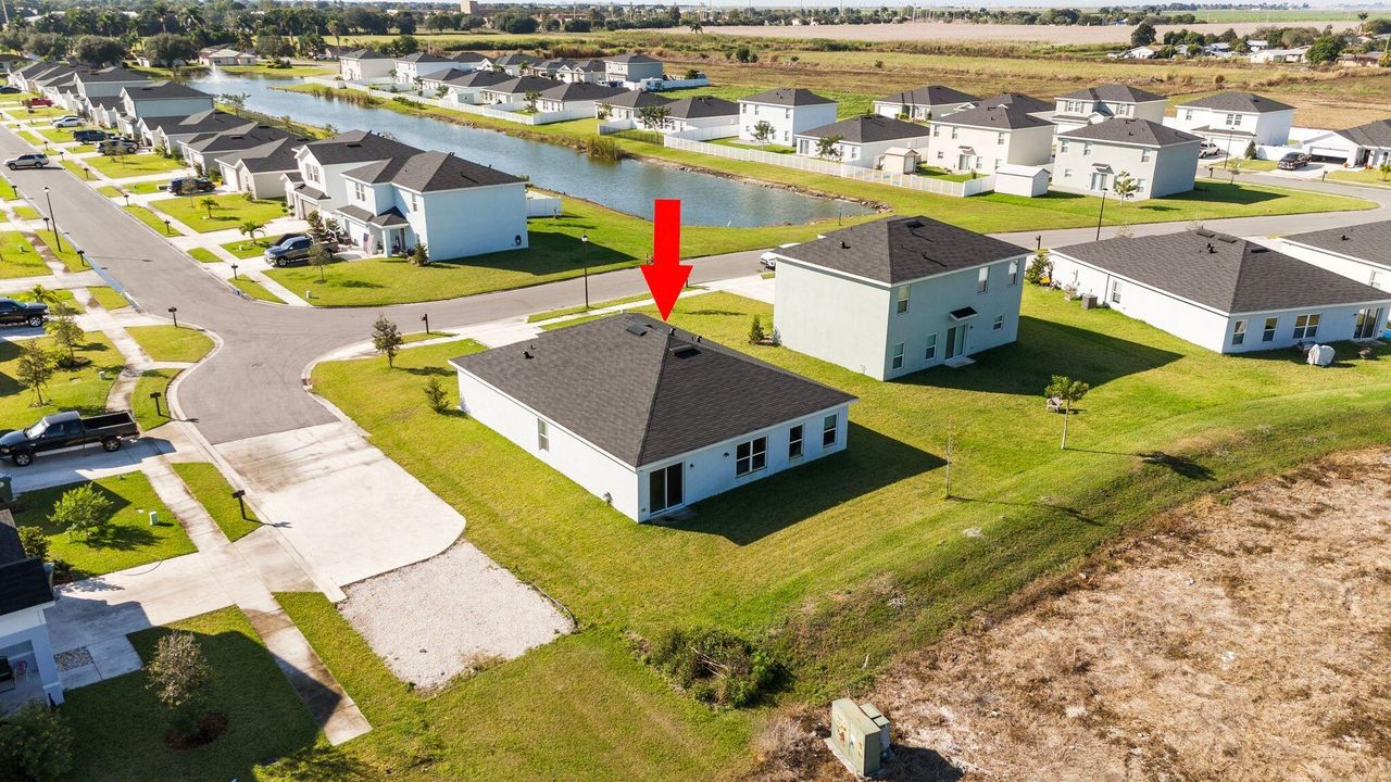 For Sale: $407,000 (4 beds, 2 baths, 1729 Square Feet)