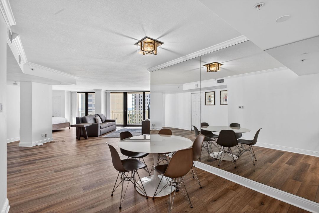 En Venta: $739,000 (1 camas, 1 baños, 909 Pies cuadrados)