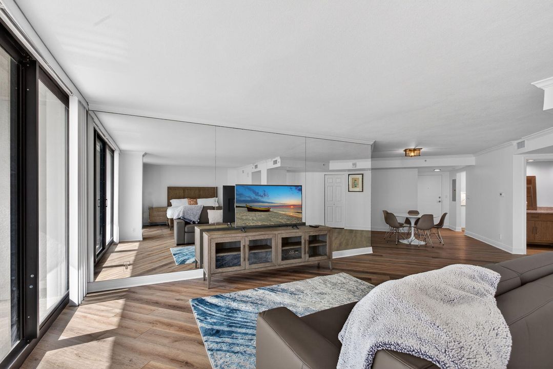 En Venta: $739,000 (1 camas, 1 baños, 909 Pies cuadrados)