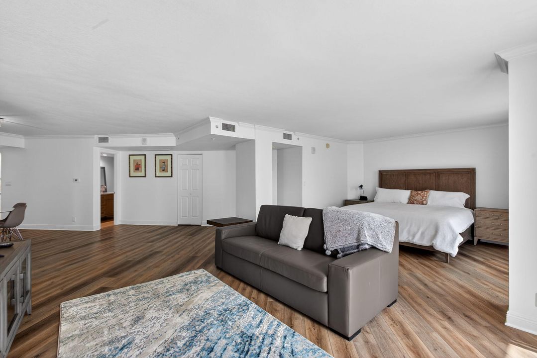 En Venta: $739,000 (1 camas, 1 baños, 909 Pies cuadrados)