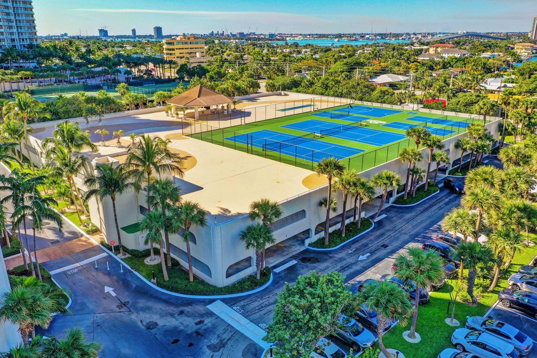 En Venta: $739,000 (1 camas, 1 baños, 909 Pies cuadrados)