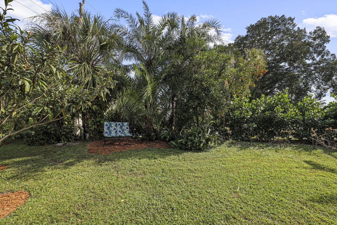 На продажу: $1,750,000 (6 спален, 4 ванн, 3611 Квадратных фут)