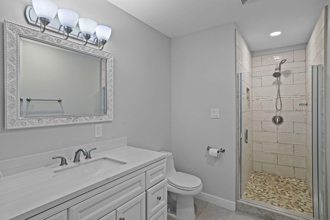 На продажу: $1,750,000 (6 спален, 4 ванн, 3611 Квадратных фут)